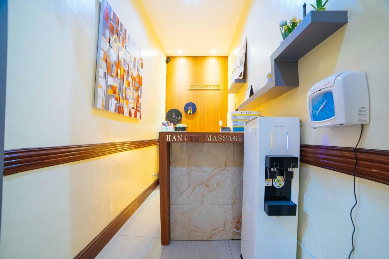 Reddoorz Premium @ Korea Town Angeles City Esterno foto